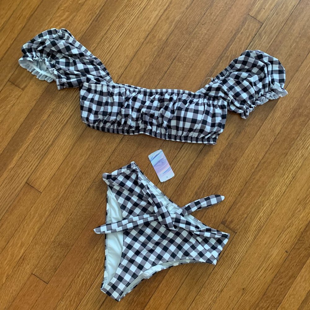 NWT!!! FOREVER 21 Bathing Suit
